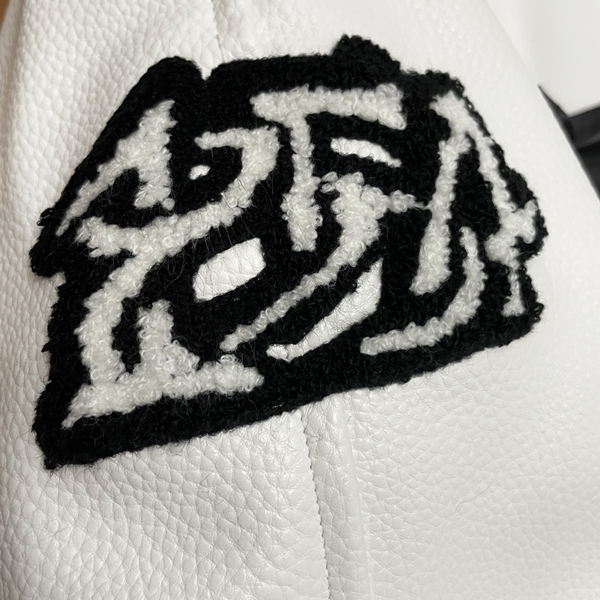 ブランドジャケット角部分ディテール